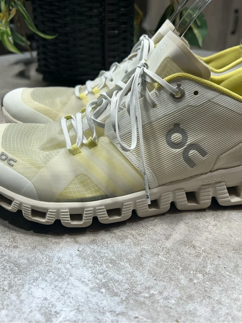 On Running Running Cloudnova Womens Size  8 Running Shoes - White & Lemon